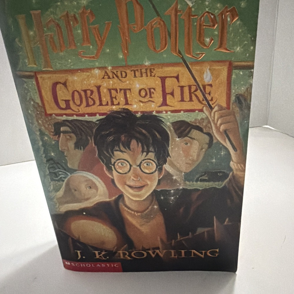 Harry Potter and the Goblet of Fire J.K. Rowling 1st Paperback Printing 2002